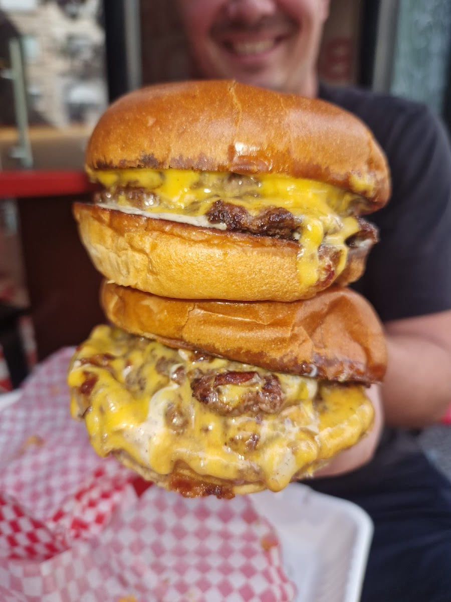 Folks Burgers