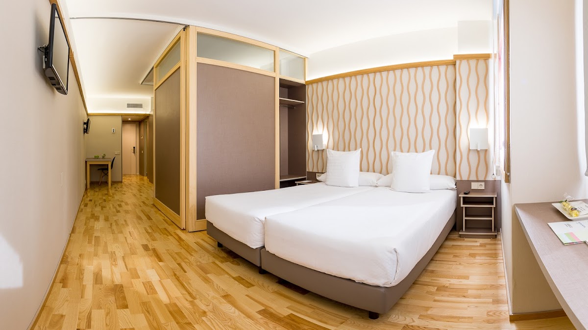 Bonanova Suite Hotel