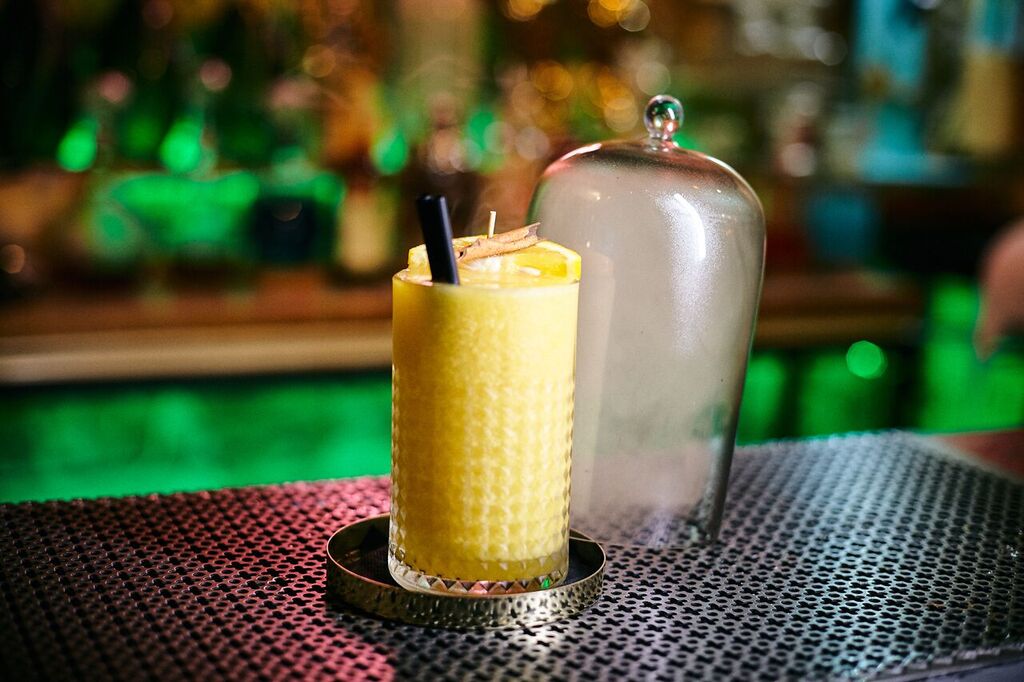 Bar Reyes