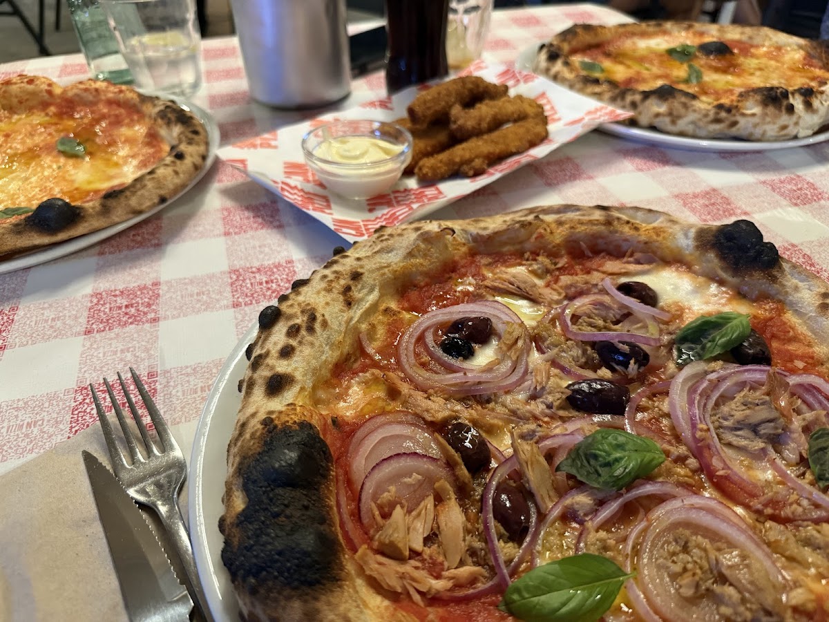 Can Pizza Poblenou