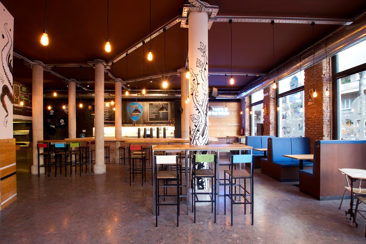 Macoa Lounge