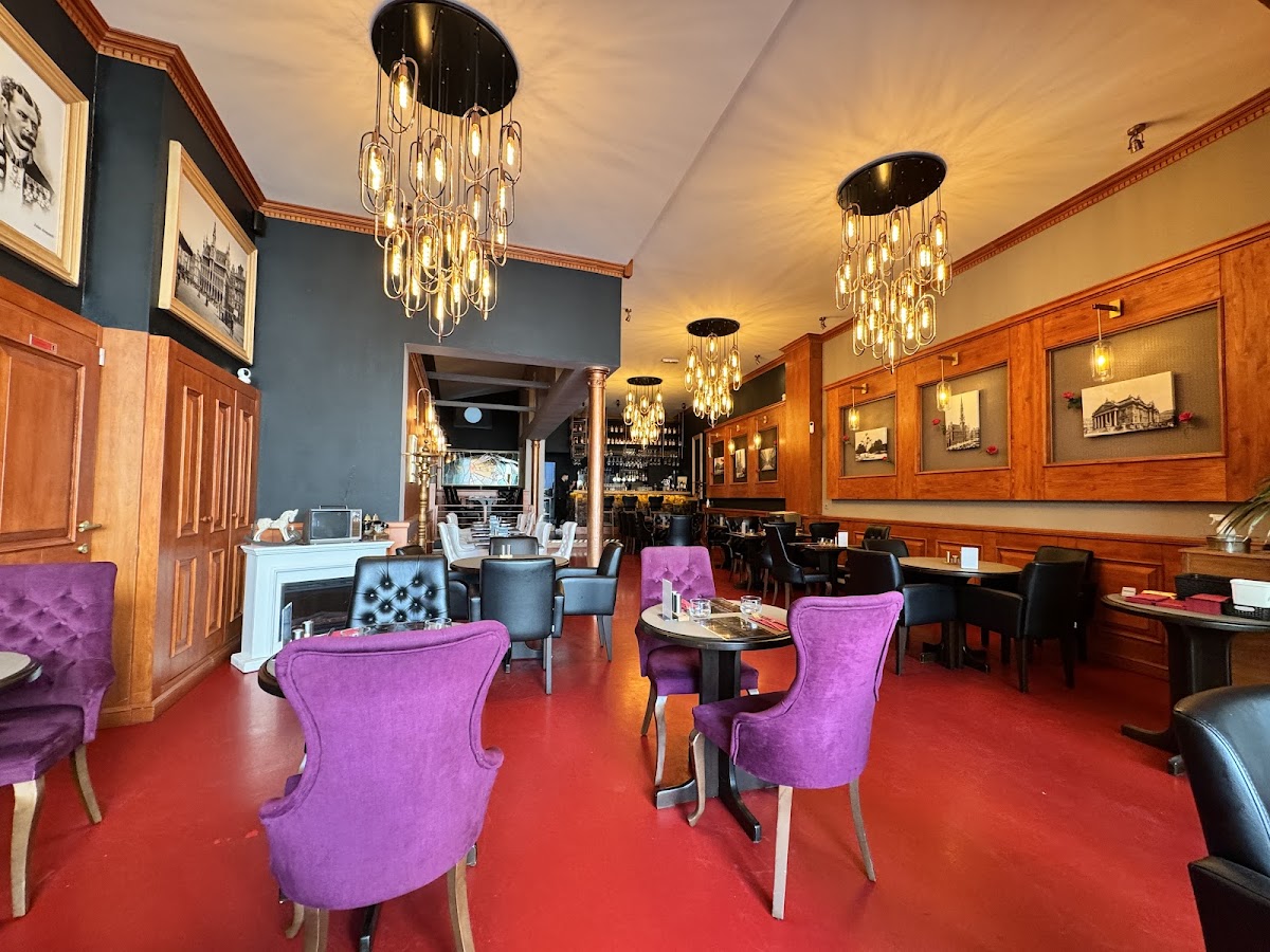 Chez Jules Brasserie