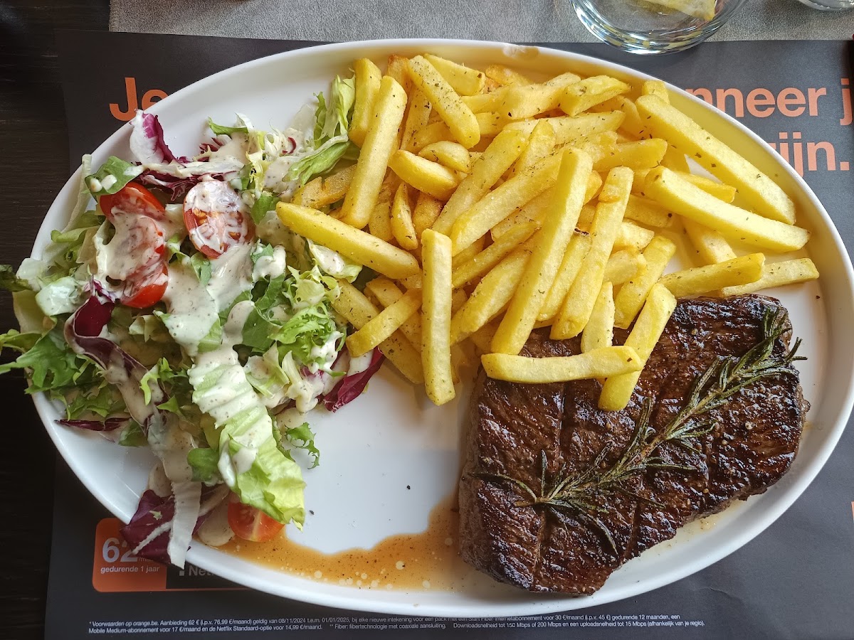 LE BEAU RIVAGE