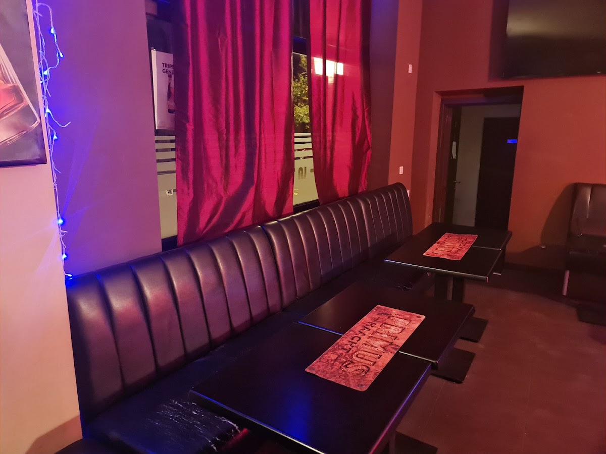 La Taverne