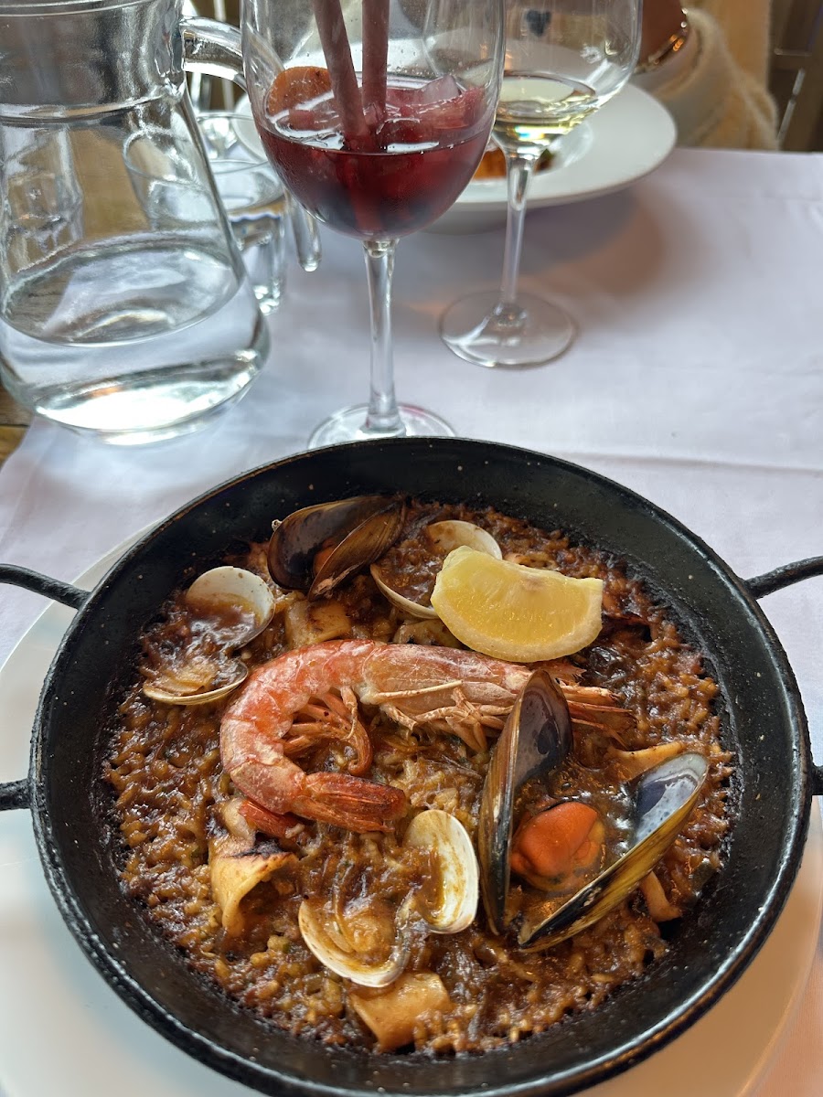 Roma Reial - Mediterranean Restaurant