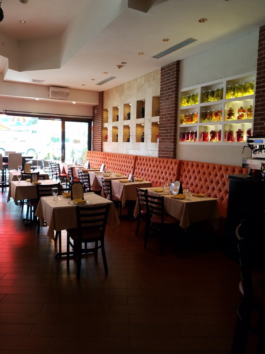 Mamajuana Cafe The Bronx