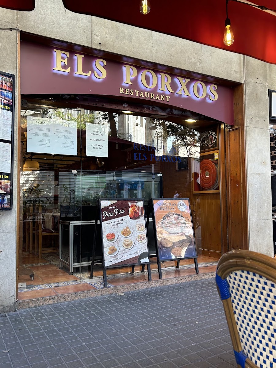 Restaurant photo