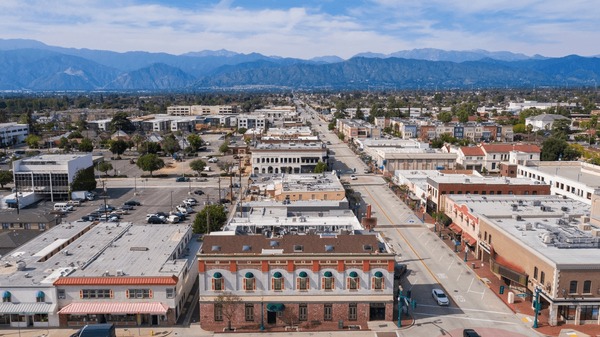 Covina, CA