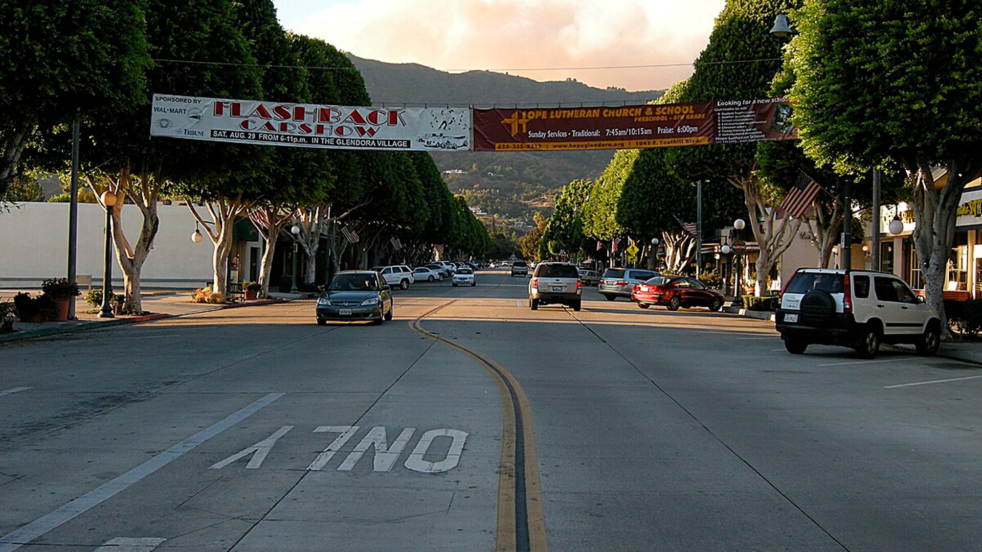 Glendora, CA