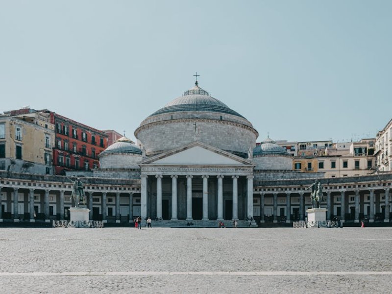 Piazza Napoli