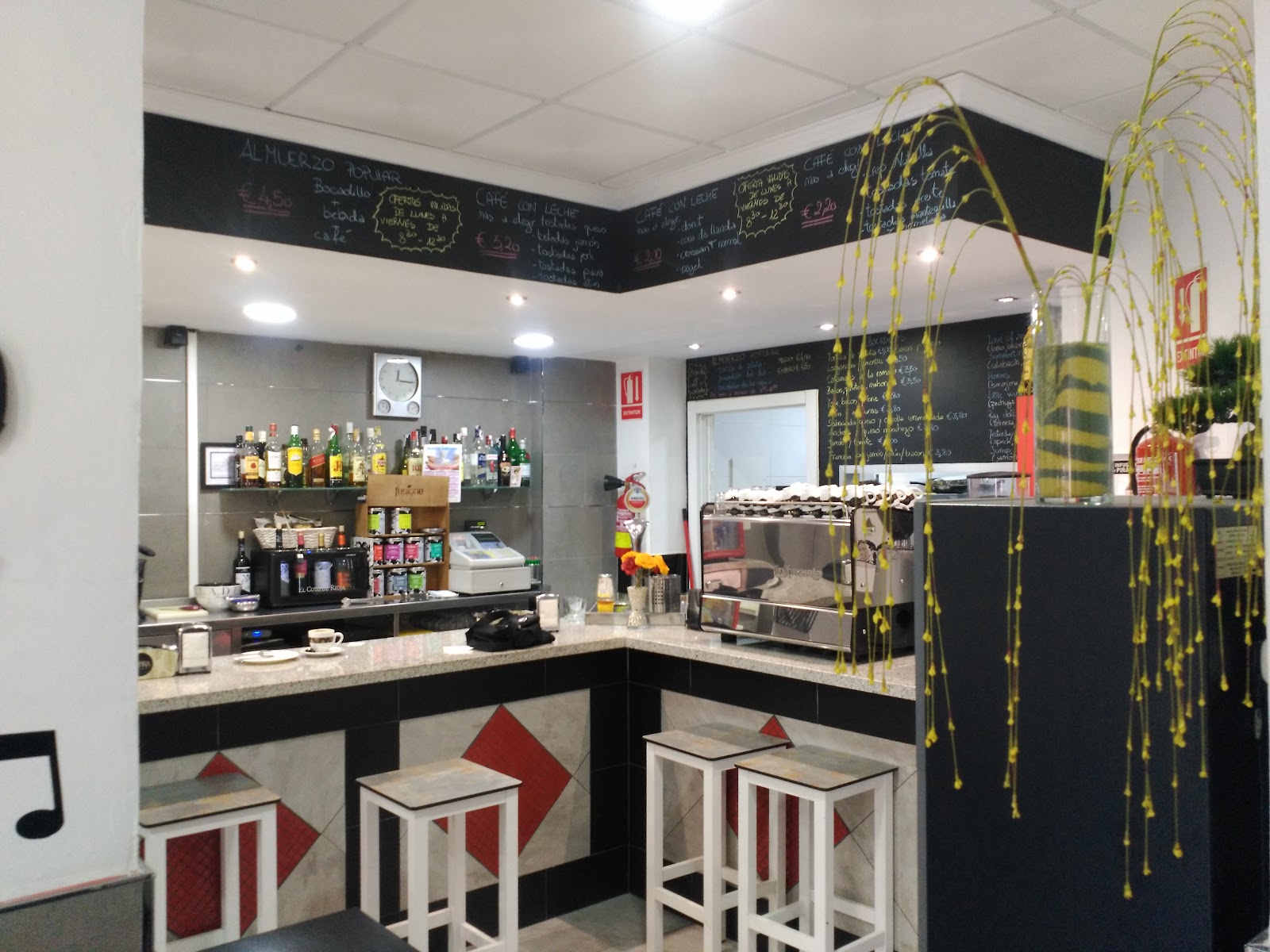 Bar CIMADEVILLA