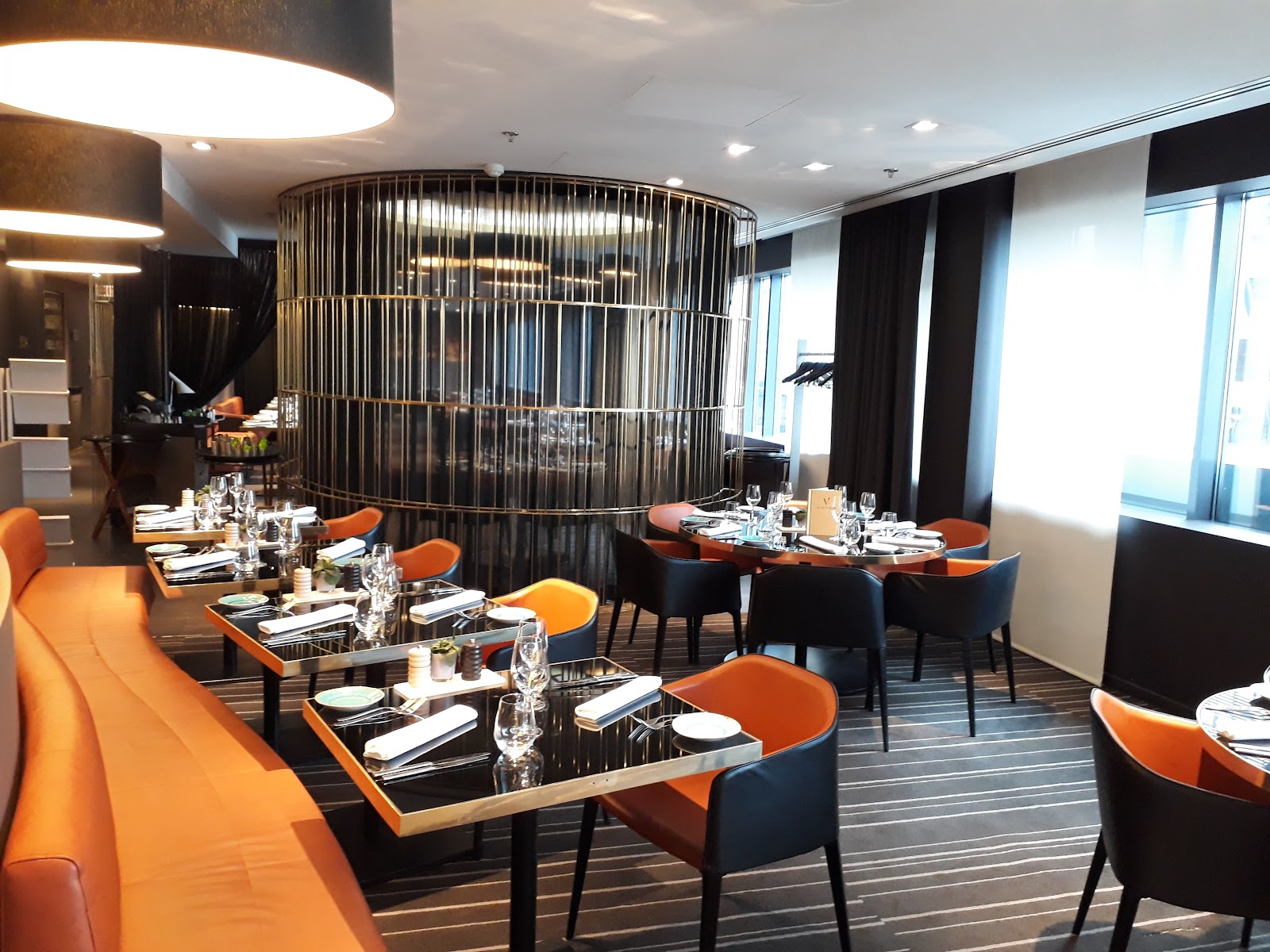 Victor Restaurant
